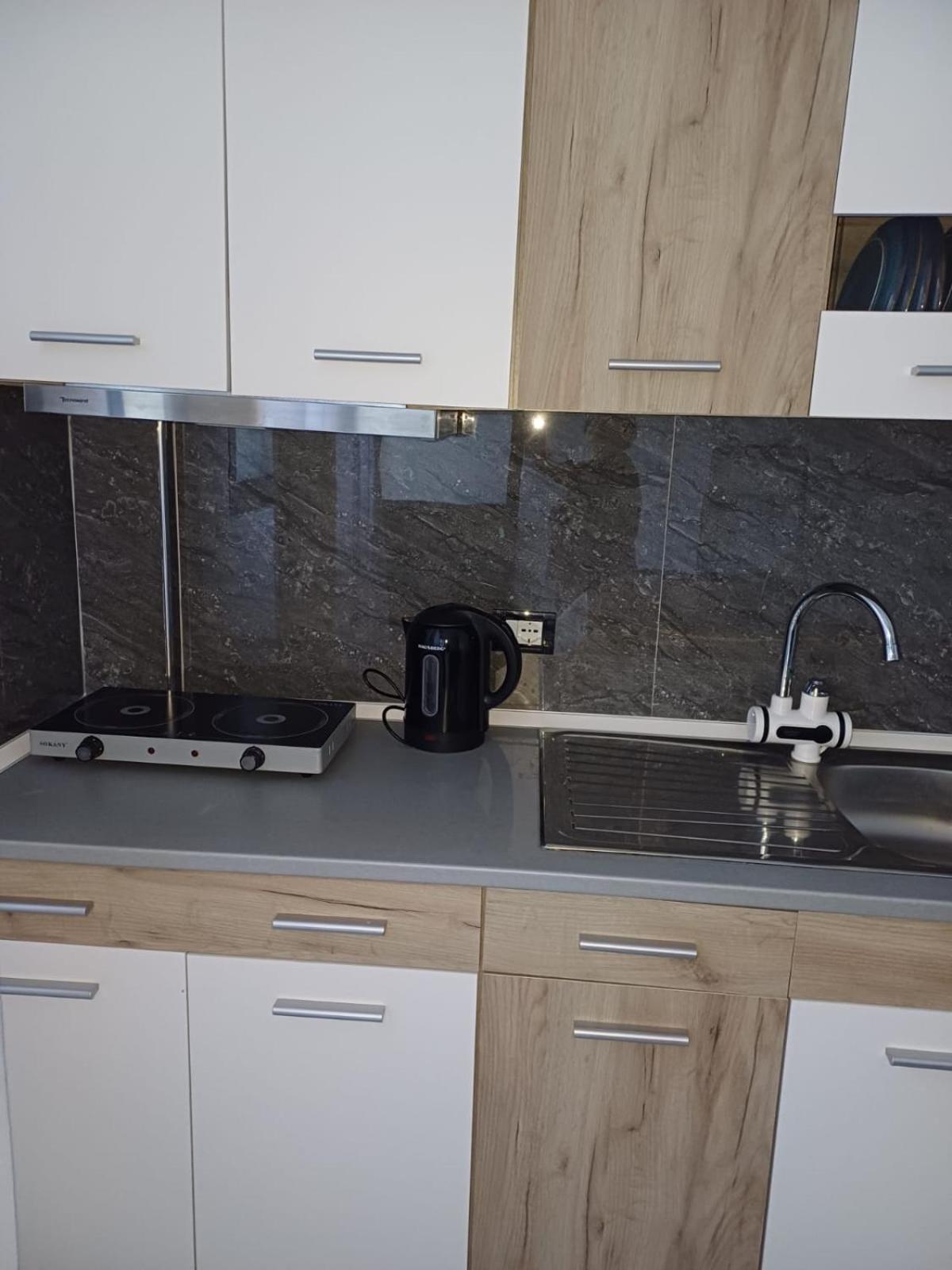 Arben Apartment Durres Exterior photo